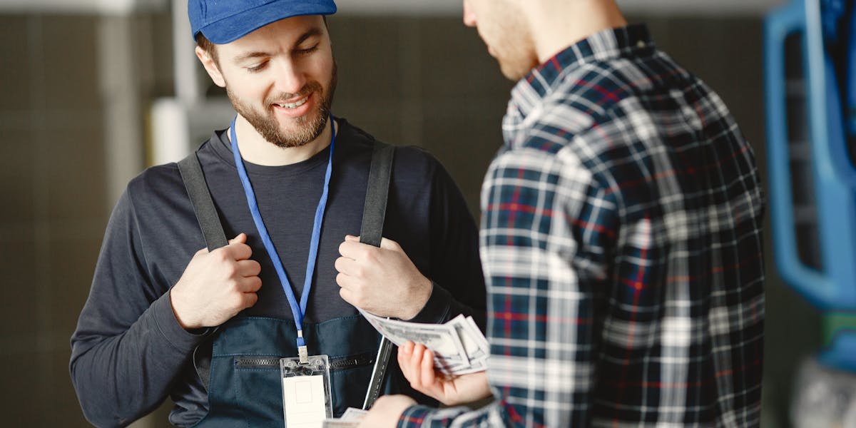 Camiseta com badge de merge master